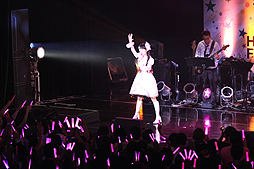 画像ギャラリー No.028のサムネイル画像 / 「THE IDOLM@STER 8th ANNIVERSARY HOP!STEP!!FESTIV@L!!!」福岡公演をレポート。ツアー後半戦に向けて，これまでとはひと味違ったライブに