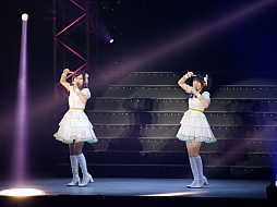 画像ギャラリー No.023のサムネイル画像 / ［TGS 2013］次へ続く道が明らかにされたアイマス8周年ライブ「THE IDOLM@STER 8th ANNIVERSARY HOP!STEP!!FESTIV@L!!!」をレポート