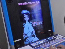 画像ギャラリー No.007のサムネイル画像 / タイトー新製品商談会レポートを掲載。自分好みにカスタマイズしたキャラが生き生きと動く「3Dコスプレ麻雀」などの「NESiCAxLive」タイトルも展示