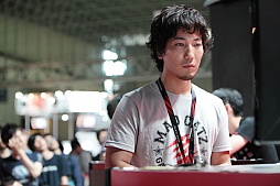 画像ギャラリー No.022のサムネイル画像 / ［TGS 2013］「BLAZBLUE」と「スパIV」のエキシビションマッチ。そしてカプコンタイトルの公式世界大会の日本予選が行われた，Mad Catzブースをレポート