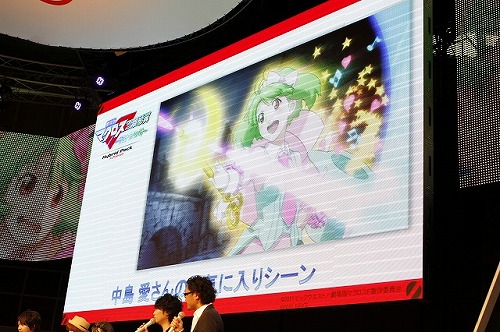 画像ギャラリー No.012のサムネイル画像 / ［TGS 2011］思い出話や中島 愛さんの生ライブで盛り上がった「劇場版マクロスF〜サヨナラノツバサ〜」の“超時空STAGE”をレポート 