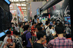画像ギャラリー No.021のサムネイル画像 / [CJ 2011]中国最大のゲームショウ「ChinaJoy 2011」が上海で開幕。ゲームの消費側から供給側へと変貌する，巨大市場の現在を見る 