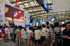 画像ギャラリー No.023のサムネイル画像 / [CJ 2011]中国最大のゲームショウ「ChinaJoy 2011」が上海で開幕。ゲームの消費側から供給側へと変貌する，巨大市場の現在を見る 