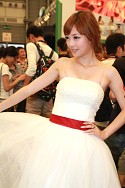 画像ギャラリー No.162のサムネイル画像 / ［CJ 2011］お待ちかね，ChinaJoy会場から厳選した美女を取り揃えてコンパニオン写真集を掲載
