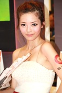 画像ギャラリー No.196のサムネイル画像 / ［CJ 2011］お待ちかね，ChinaJoy会場から厳選した美女を取り揃えてコンパニオン写真集を掲載