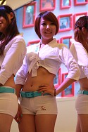 画像ギャラリー No.203のサムネイル画像 / ［CJ 2011］お待ちかね，ChinaJoy会場から厳選した美女を取り揃えてコンパニオン写真集を掲載