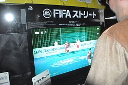 画像ギャラリー No.016のサムネイル画像 / 須田剛一氏のトークショウでは,「LOLLIPOP CHAINSAW」の国内初デモプレイも。海外発の良質タイトルを一挙にプレイできた「World Game Project Fes Vol.2」レポート
