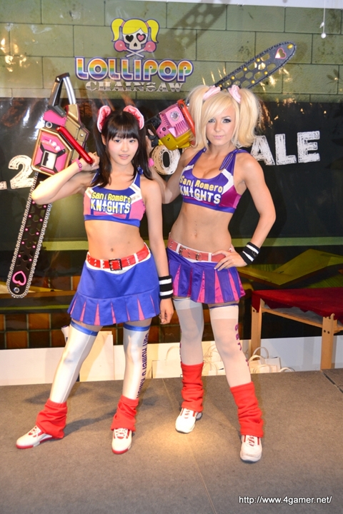 画像ギャラリー No.018のサムネイル画像 / 「LOLLIPOP CHAINSAW」全国体験キャラバンが秋葉原で開催。須田剛一氏にWジュリエット,安田善巳氏も出演したイベントをレポート