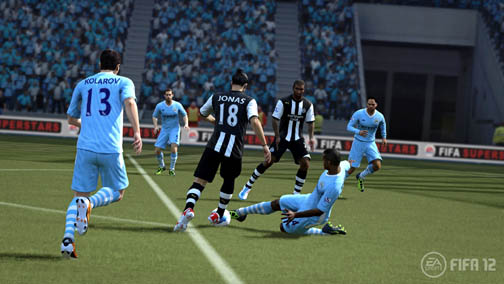 画像ギャラリー No.010のサムネイル画像 / ［TGS 2011］最新作「FIFA 12」の開発を指揮するEA Canadaの牧田和也氏に，今回の特徴をあれこれ聞いた