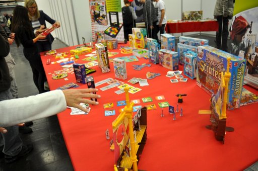 画像ギャラリー No.009のサムネイル画像 / [SPIEL’16」新作ボードゲームカタログ展示会レポート(その2)。子供向けからマニア向けまで,世界の最新タイトルがここに集結