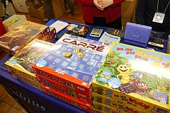 画像ギャラリー No.006のサムネイル画像 / ボードゲームファンが浅草に集結。アナログゲームの祭典「ゲームマーケット2011秋」を朱鷺田祐介が密着レポート