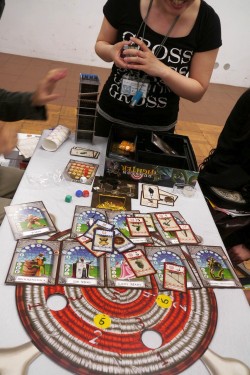 画像ギャラリー No.012のサムネイル画像 / アナログゲームの祭典「ゲームマーケット2012春」レポート。オリジナルデザインの国内タイトルも続々登場