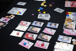 画像ギャラリー No.054のサムネイル画像 / ボードゲームの祭典「ゲームマーケット2012秋」レポート。熱気に溢れた会場から,さらに盛り上がりを見せるボードゲームシーンの今をお届け