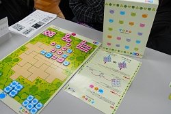 画像ギャラリー No.072のサムネイル画像 / ボードゲームの祭典「ゲームマーケット2012秋」レポート。熱気に溢れた会場から,さらに盛り上がりを見せるボードゲームシーンの今をお届け