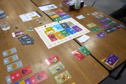 画像ギャラリー No.043のサムネイル画像 / アナログゲーム,西の祭典「ゲームマーケット2013大阪」。日本ボードゲーム大賞2012受賞作も発表されたイベントの模様をフォトレポートで紹介