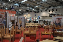 画像ギャラリー No.005のサムネイル画像 / ［SPIEL’15］ボードゲームの祭典「SPIEL’15」がまもなく開幕。ドイツゲーム賞授賞式から「1000人カタン」まで，年に一度の“お祭り”にファンが集結