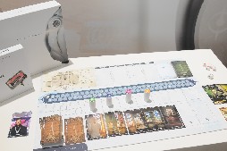 画像ギャラリー No.022のサムネイル画像 / ［SPIEL’15］初披露のボードゲームがずらりと並んだ新作発表会をレポート。「MEGA CIVILIZATION」など，1000を超えるタイトルが集結