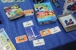 画像ギャラリー No.038のサムネイル画像 / ［SPIEL’15］初披露のボードゲームがずらりと並んだ新作発表会をレポート。「MEGA CIVILIZATION」など，1000を超えるタイトルが集結