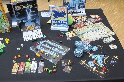 画像ギャラリー No.050のサムネイル画像 / ［SPIEL’15］初披露のボードゲームがずらりと並んだ新作発表会をレポート。「MEGA CIVILIZATION」など，1000を超えるタイトルが集結