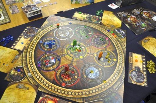 画像ギャラリー No.011のサムネイル画像 / ［SPIEL’16］開催直前，新作ボードゲームカタログ展示会レポート（その1）。脱出ゲーム，マルティン・ルター，あとなぜか火星が大人気？