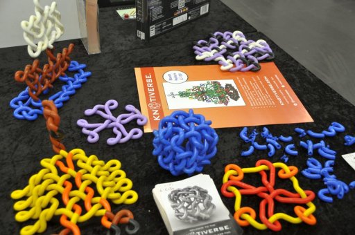画像ギャラリー No.053のサムネイル画像 / ［SPIEL’16］開催直前，新作ボードゲームカタログ展示会レポート（その1）。脱出ゲーム，マルティン・ルター，あとなぜか火星が大人気？