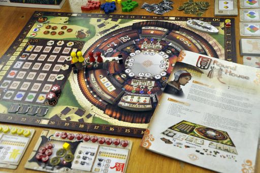 画像ギャラリー No.106のサムネイル画像 / ［SPIEL’16］開催直前，新作ボードゲームカタログ展示会レポート（その1）。脱出ゲーム，マルティン・ルター，あとなぜか火星が大人気？