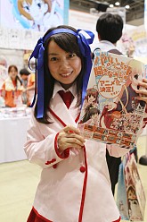 画像ギャラリー No.068のサムネイル画像 / 「コミックマーケット80」がいよいよ開幕。PSP「まどか☆マギカ」のパッケージやパチスロ版「ToHeart2」も見られた夏コミ初日の企業ブースをレポート