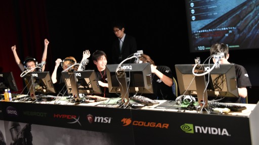 画像ギャラリー No.008のサムネイル画像 / 強豪2チームによる「CS:GO」頂上決戦。e-Sportsへの新たな取り組みも発表された「JCG Premier 2015 Summer Season Final」決勝戦レポート