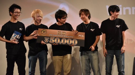 画像ギャラリー No.009のサムネイル画像 / 強豪2チームによる「CS:GO」頂上決戦。e-Sportsへの新たな取り組みも発表された「JCG Premier 2015 Summer Season Final」決勝戦レポート