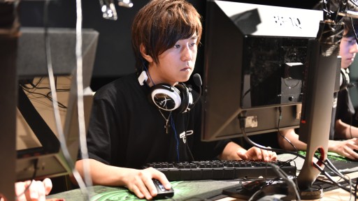 画像ギャラリー No.023のサムネイル画像 / 強豪2チームによる「CS:GO」頂上決戦。e-Sportsへの新たな取り組みも発表された「JCG Premier 2015 Summer Season Final」決勝戦レポート