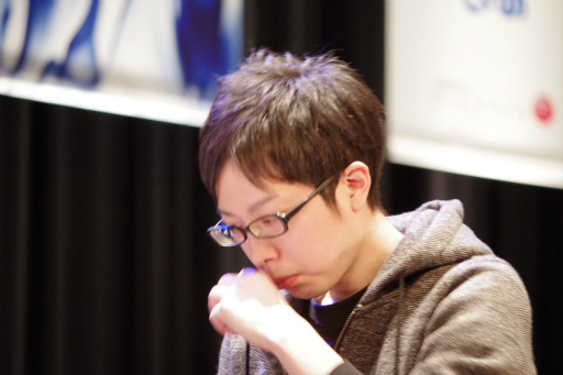 画像ギャラリー No.054のサムネイル画像 / 「第2回 日本eスポーツ選手権大会」フォトレポート。「CS：GO」「DOA5」「FIFA 17」「Overwatch」「GGXrdR」の5部門で熱戦が展開