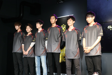 画像ギャラリー No.002のサムネイル画像 / 「CS:GO」の日本代表クランを決定する「GALLERIA GAMEMASTER CUP 2018」の決勝大会が開催。IgnisとSCARZが接戦を繰り広げる