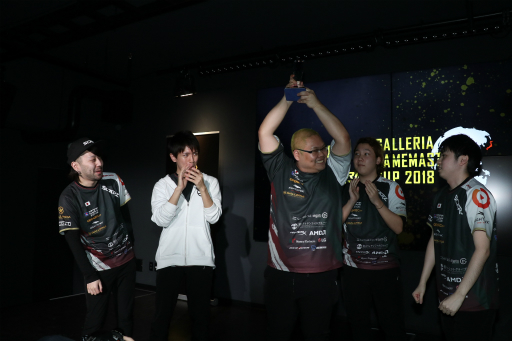 画像ギャラリー No.014のサムネイル画像 / 「CS:GO」の日本代表クランを決定する「GALLERIA GAMEMASTER CUP 2018」の決勝大会が開催。IgnisとSCARZが接戦を繰り広げる