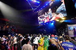 画像ギャラリー No.023のサムネイル画像 / 最高峰のeスポーツ環境に圧倒。「CS:GO」の国際大会「Intel Extreme Masters」観戦レポート