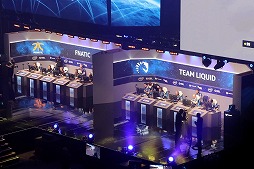 画像ギャラリー No.024のサムネイル画像 / 最高峰のeスポーツ環境に圧倒。「CS:GO」の国際大会「Intel Extreme Masters」観戦レポート