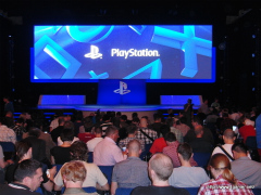 画像ギャラリー No.002のサムネイル画像 / ［Gamescom］PlayStation Vitaの新情報をはじめ，新型PSPやPS3の価格改定などが発表された，SCEEプレスカンファレンスの詳細レポートを掲載（※画像追加）