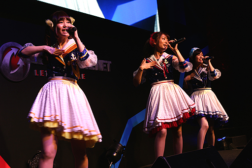 画像ギャラリー No.006のサムネイル画像 / ［TGS 2014］ボイスパックに痛軍艦。さまざまな話題が飛び出した「World of Warships」の「コラボ雑談」とは。「Trident」ライブの写真も掲載