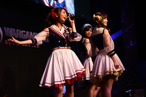 画像ギャラリー No.007のサムネイル画像 / ［TGS 2014］ボイスパックに痛軍艦。さまざまな話題が飛び出した「World of Warships」の「コラボ雑談」とは。「Trident」ライブの写真も掲載