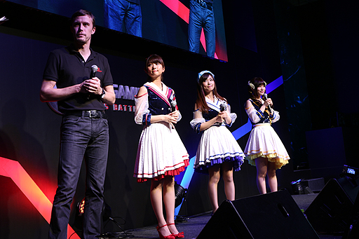 画像ギャラリー No.009のサムネイル画像 / ［TGS 2014］ボイスパックに痛軍艦。さまざまな話題が飛び出した「World of Warships」の「コラボ雑談」とは。「Trident」ライブの写真も掲載