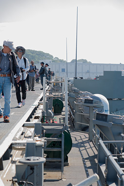 画像ギャラリー No.037のサムネイル画像 / 米海軍の原子力空母「ロナルド・レーガン」一般公開レポート