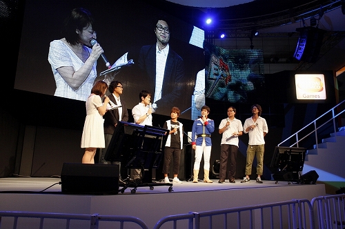画像ギャラリー No.001のサムネイル画像 / ［TGS 2011］ダブルアムロが大活躍した「ガンダムゲーム スペシャル ステージ」をレポート