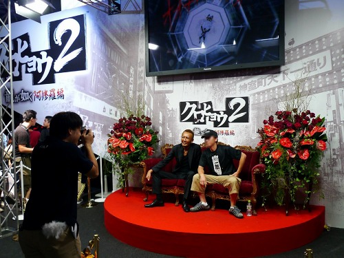 画像ギャラリー No.003のサムネイル画像 / ［TGS 2011］「クロヒョウ2 龍が如く 阿修羅編」プレイレポートを掲載。大阪を舞台に，“神室の狂龍”右京龍也の拳がうなる！