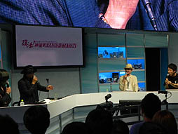 画像ギャラリー No.008のサムネイル画像 / ［TGS 2012］黒田崇矢さんと宇垣秀成さんのガチバトルが展開された，「龍が如く」シリーズのWebラジオ「復活！神室町 RADIO STATION」の公開録音をレポート