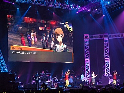 画像ギャラリー No.028のサムネイル画像 / 「PERSONA MUSIC FES 2013〜in日本武道館」をレポート。熱狂のステージに「来年はドーム！」の声も