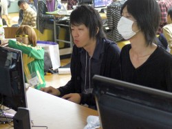 画像ギャラリー No.009のサムネイル画像 / 「P4U」と「BBEX」で,今一番強いのは誰なのか。アメリカ行きをかけた格闘ゲームイベント「NEC13 日本人選手選抜大会」フォトレポート