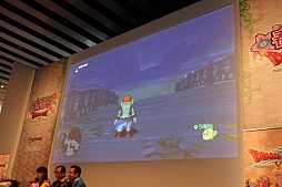 画像ギャラリー No.025のサムネイル画像 / 「ドラゴンクエストX 春祭り」の各ステージをレポート。最新国勢調査の発表や堀井雄二氏による名所紹介，実装予定のハイエンドコンテンツお披露目も