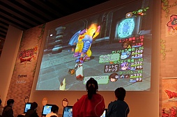 画像ギャラリー No.036のサムネイル画像 / 「ドラゴンクエストX 春祭り」の各ステージをレポート。最新国勢調査の発表や堀井雄二氏による名所紹介，実装予定のハイエンドコンテンツお披露目も