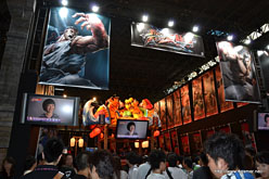 画像ギャラリー No.013のサムネイル画像 / ［TGS 2011］モンハン3Gは11時前には整理券配布終了で，「戦国BASARA3 宴」は最大180分待ち。カプコンブース待ち時間レポート