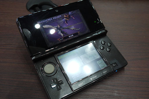 画像ギャラリー No.003のサムネイル画像 / ［TGS 2012］「モンスターハンター4」の新武器「操虫棍」は虫を操るだけの武器じゃない。飛び乗り攻撃を存分に楽しめる特殊アクションに注目だ