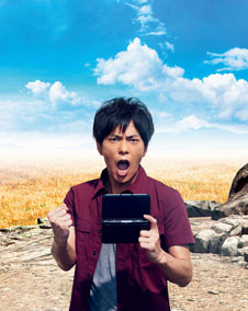 画像ギャラリー No.002のサムネイル画像 / 「モンスターハンター4」，サッカー選手の本田圭佑さんが出演するテレビCMが公開に。モンハンとのコラボ商品などの情報もまとめて紹介
